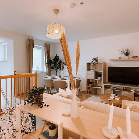 90Qm, 3 Bedrooms, Near Schoenbrunn, Balcony - Axara Housing Wenen Buitenkant foto