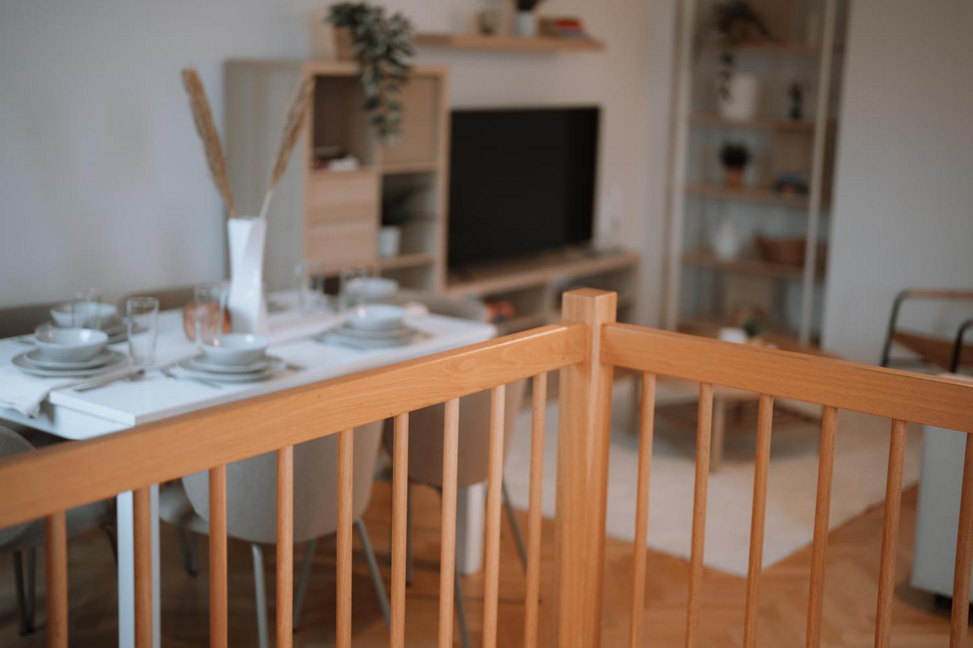 90Qm, 3 Bedrooms, Near Schoenbrunn, Balcony - Axara Housing Wenen Buitenkant foto
