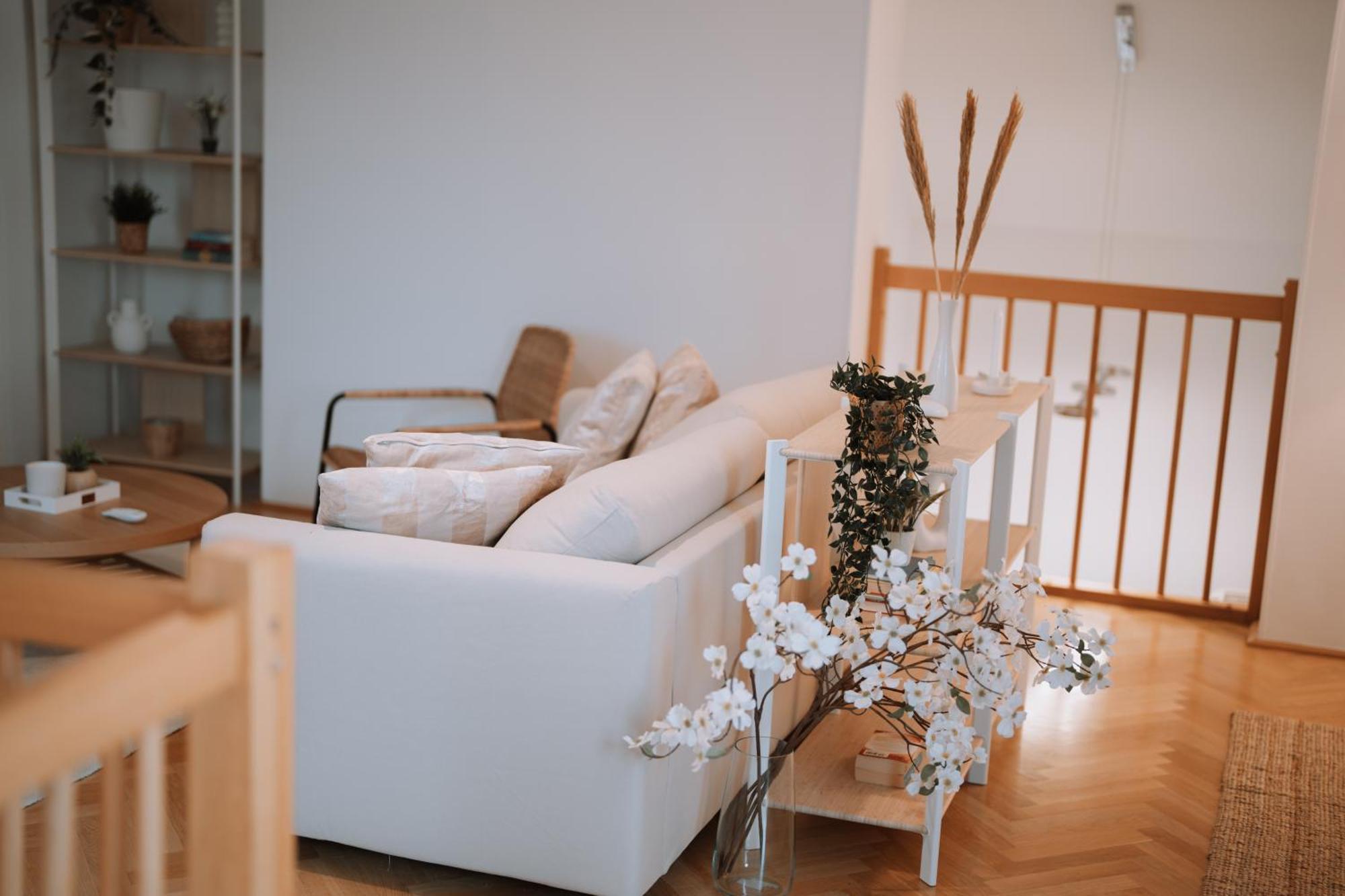 90Qm, 3 Bedrooms, Near Schoenbrunn, Balcony - Axara Housing Wenen Buitenkant foto