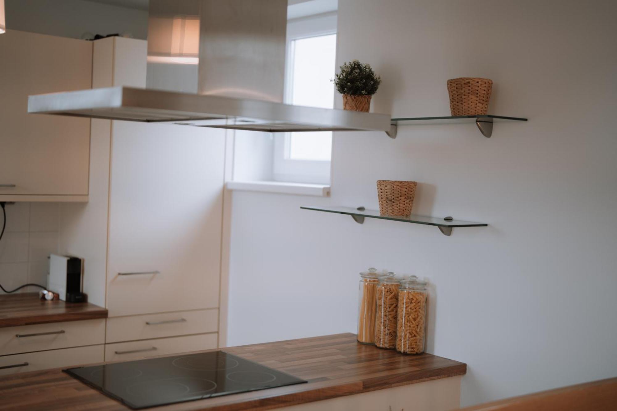 90Qm, 3 Bedrooms, Near Schoenbrunn, Balcony - Axara Housing Wenen Buitenkant foto